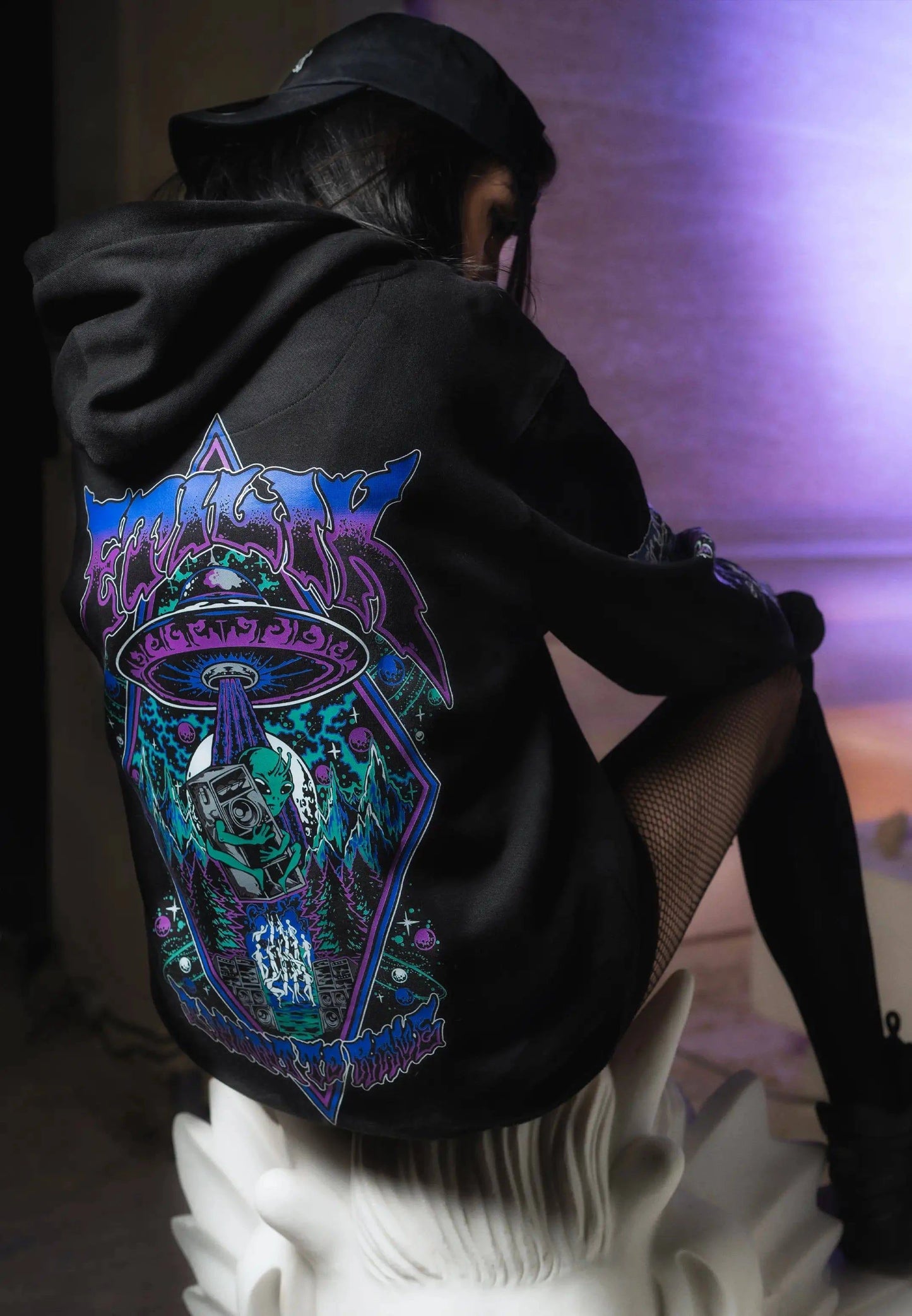 I want to Rave - Hoodie - Etilik Wear