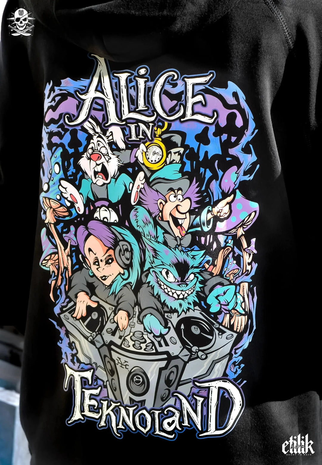 Alice in Teknoland - Hoodie - Etilik Wear 